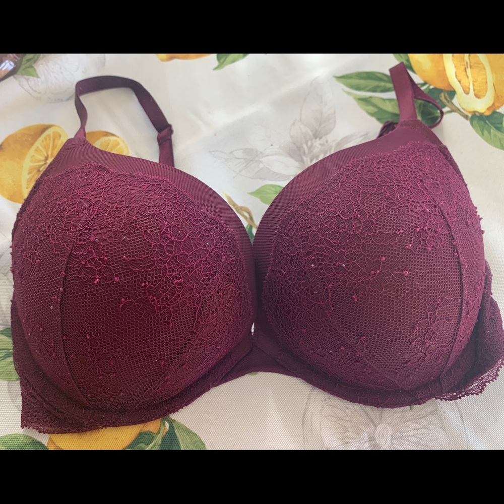**Firm Price** Victoria Secret Bombshell Bra